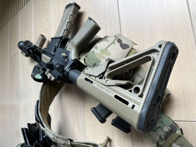 Adam, Warszawa Adam, Warszawa