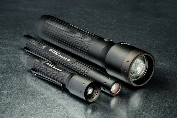 Ranking latarek taktycznych - jaką latarkę taktyczną kupić?