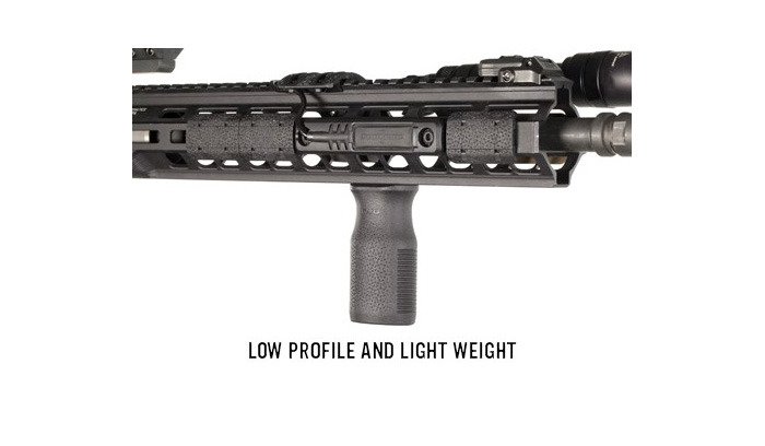 Magpul Vertical Forward Grip M Lok® Mvg® Flat Dark Earth Mag597