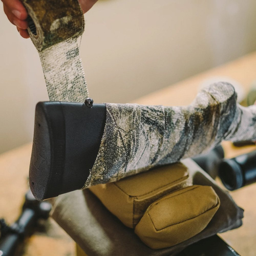 Gear Aid - Taśma maskująca Camo Form samoprzylepna - 3,65 m - Digital Woodland - 19412