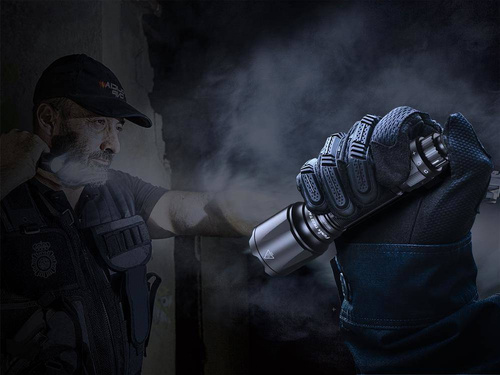 Fenix - Latarka LED TK22 TAC z akumulatorem 5000 mAh - 2800 lumenów - TK22 TAC