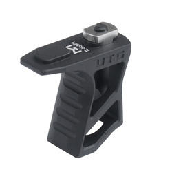 UTG - Chwyt przedni Ultra Slim Handstop - M-LOK - Czarny - TL-HSM01
