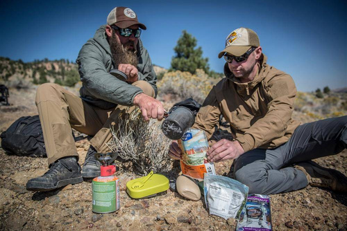 Helikon - Kurtka z kapturem Wolfhound Hoodie - Windpack Nylon - PenCott WildWood - KU-WLH-NL-45