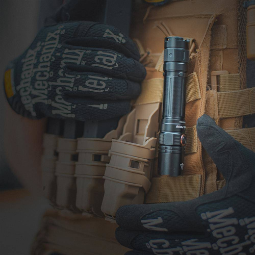 Fenix - Latarka akumulatorowa LED taktyczna - 1700 lumenów - 2600 mAh - Czarna - PD35 V3.0