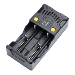 Armytek - Ładowarka Uni C2 - Adapter samochodowy - A02401C