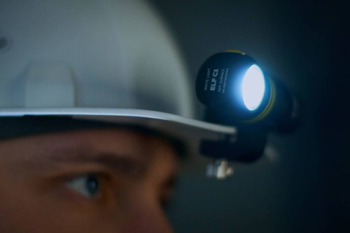 Armytek - Latarka akumulatorowa / czołówka Elf C1 - Ciepłe światło - 930 lm - F05003W